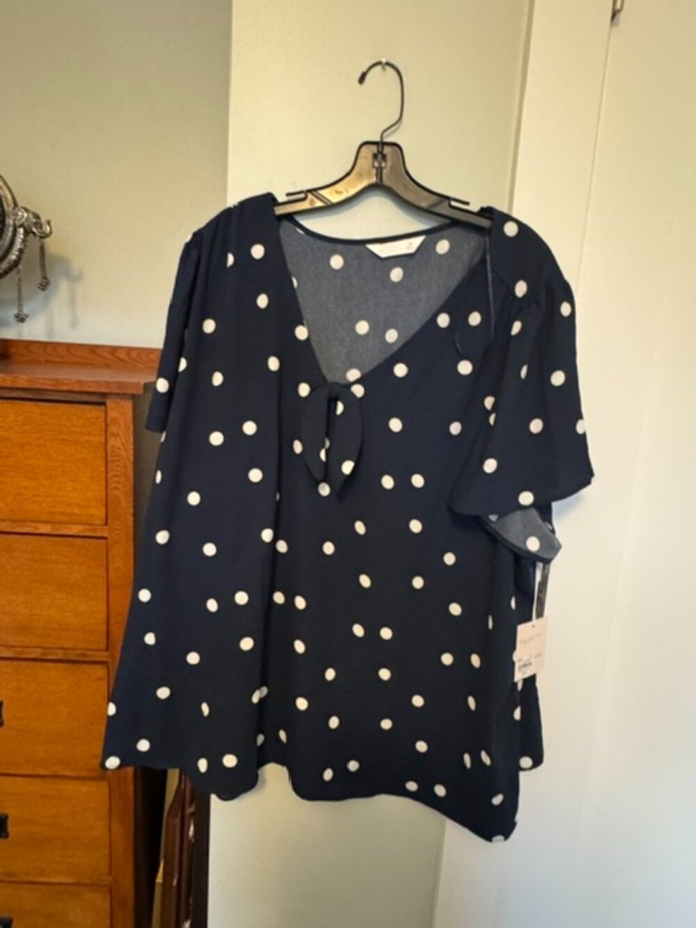Lauren Conrad blouse - Size 3X   New/Never Worn